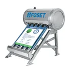 Exhibidor con maqueta de calentador de agua solar, FOSET 1